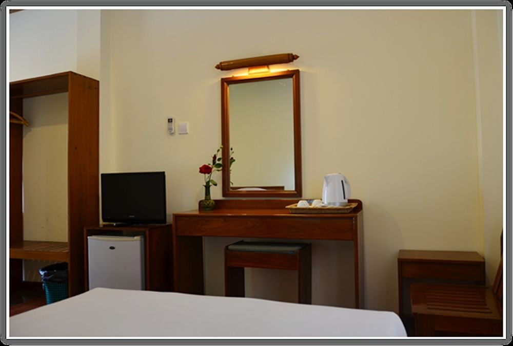 Sky Palace Hotel Bagan Exterior photo
